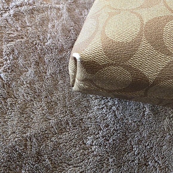 Signature Crossbody & Wristlet Set Brown Khaki Leather Trim - Picture 11 of 16